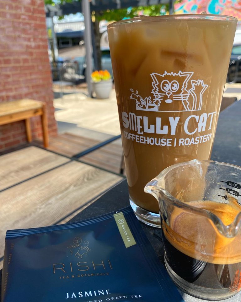 Smelly Cats Gallery 2 768x960